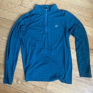 Travis Matthew size M quarter zip